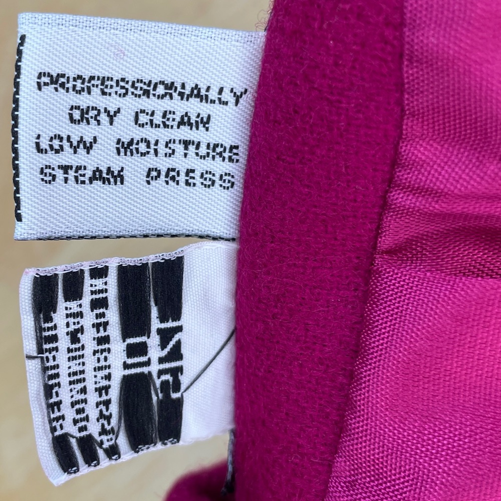Sag Harbor Magenta Blazer - Picture 12 of 14